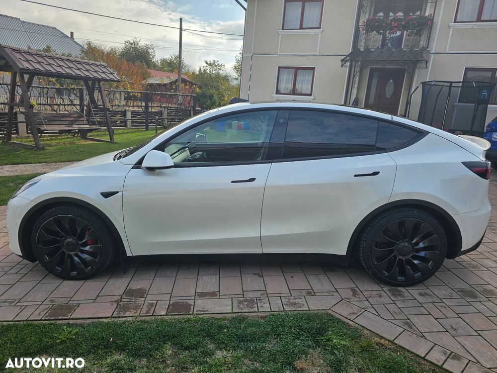 Tesla Model Y 2022 photo 4