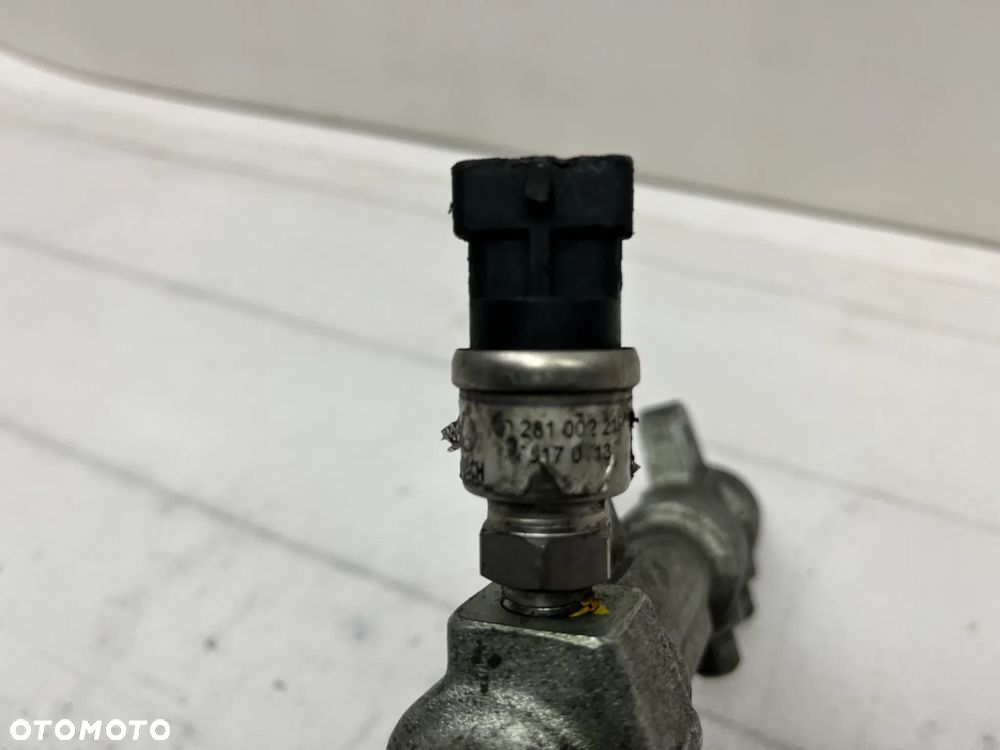Listwa wtryskowa Alfa Romeo 156 2.4 DIESEL - 8