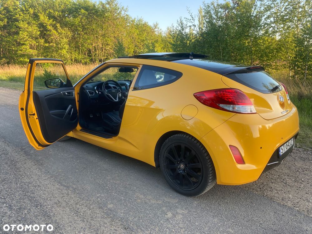 Hyundai Veloster 1.6 Premium - 3