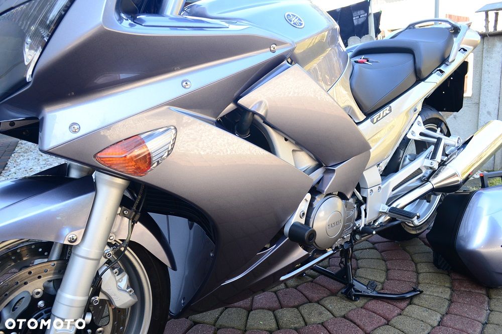 Yamaha FJR - 34