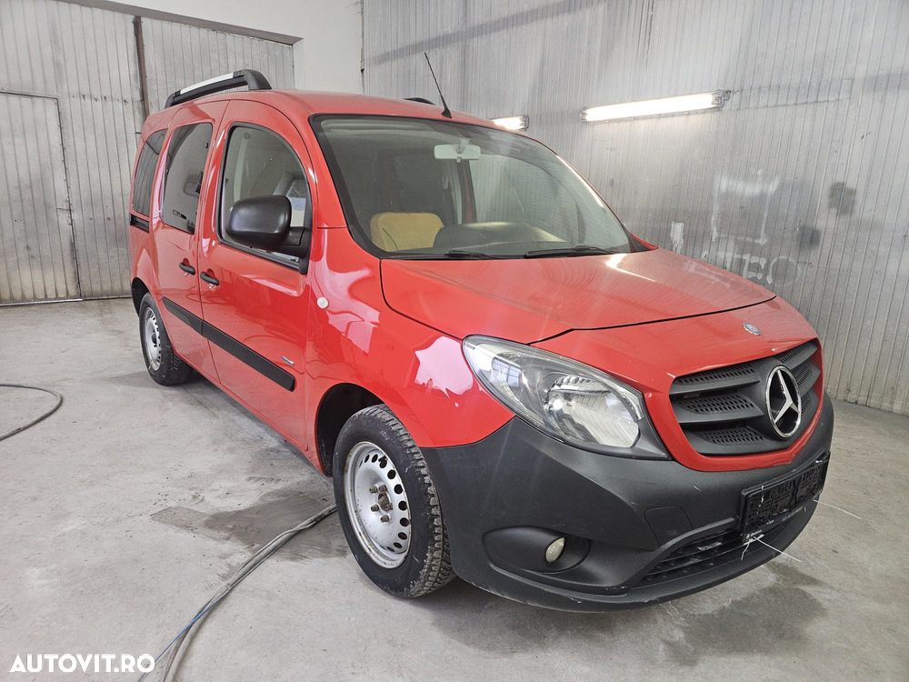 Mercedes-Benz Citan - 11