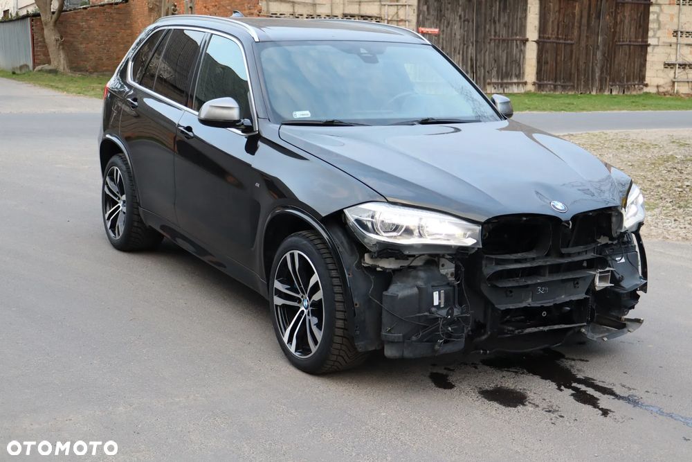BMW X5 M M50d - 34