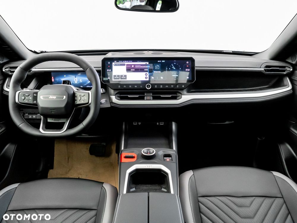 Jeep Compass - 30