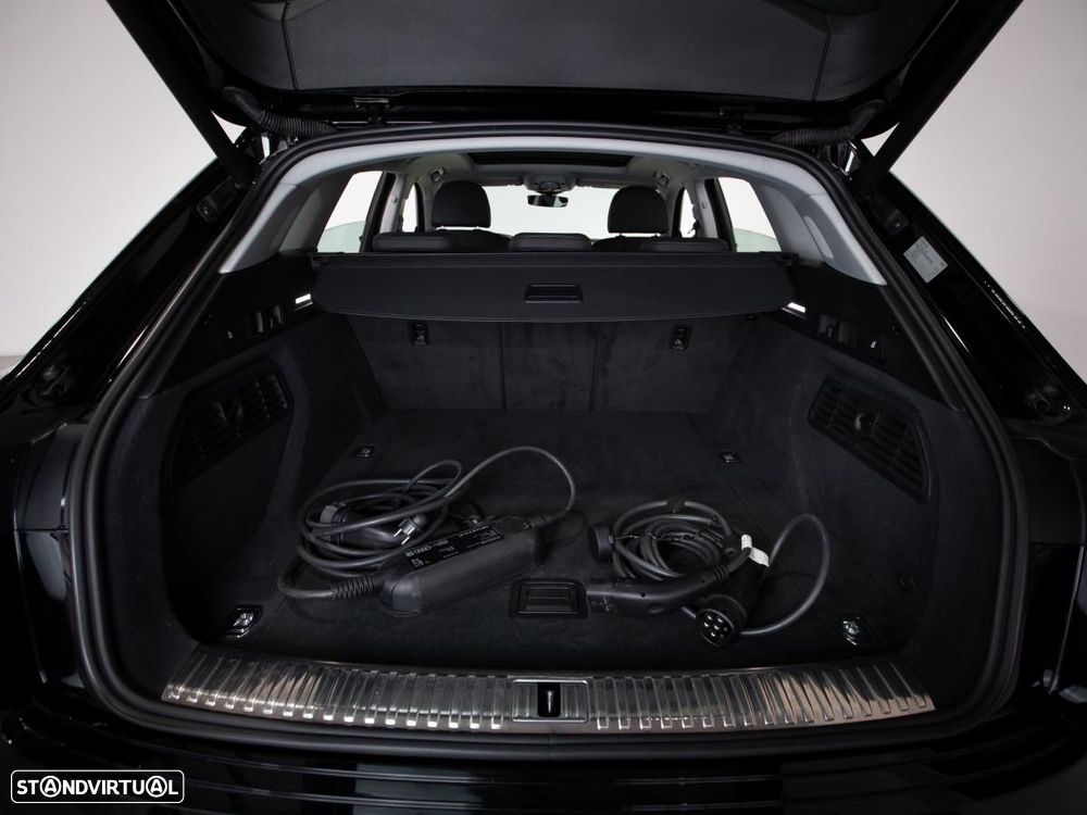 Audi e-tron 55 quattro - 14