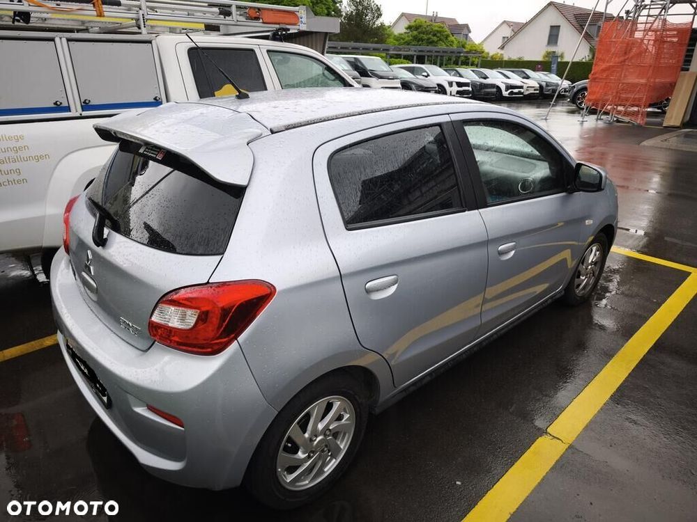 Mitsubishi Space Star 1.2 AS&G Invite CVT - 5