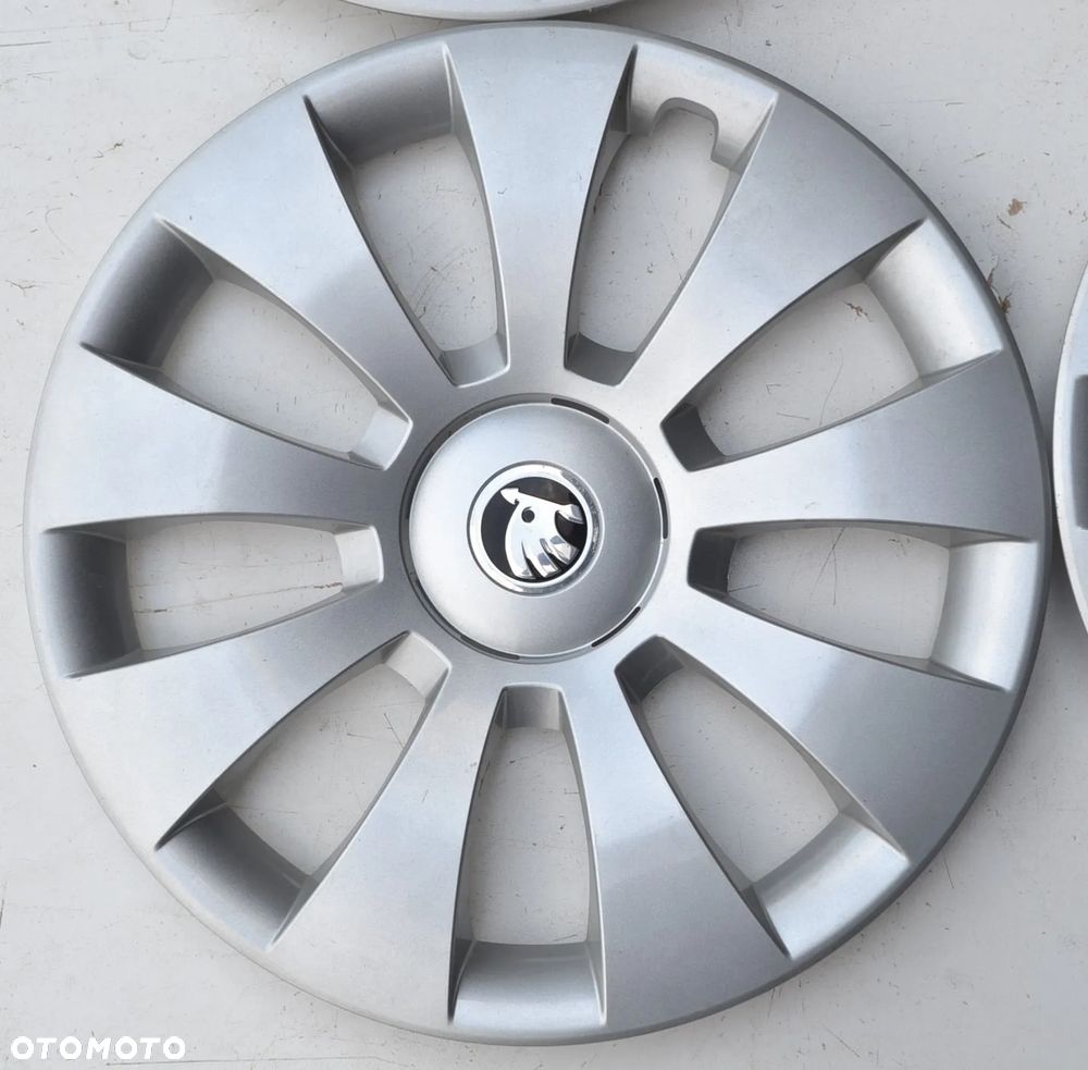 ORYGINALNE KOŁPAKI OEM SKODA 16 CALI x4szt. K-701 - 5