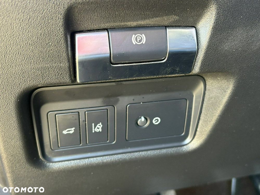 Jaguar E-Pace D150 R-Dynamic - 24