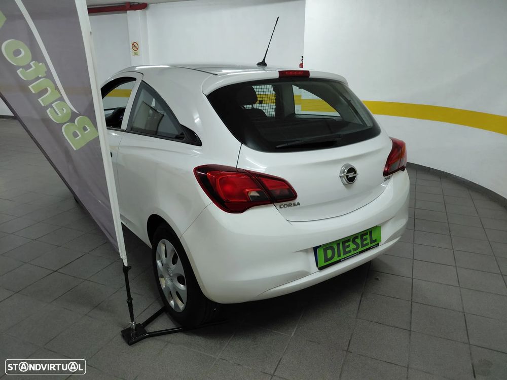 Opel Corsa 1.3 CDTi Van Iva Dedutível - 29