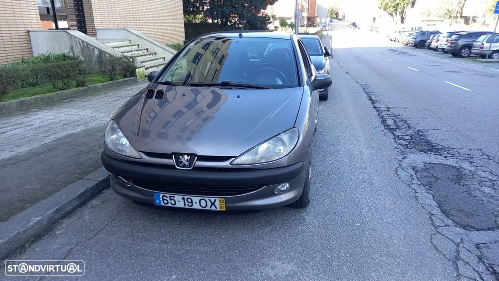 Peugeot 206 2.0 HDi XT - 15