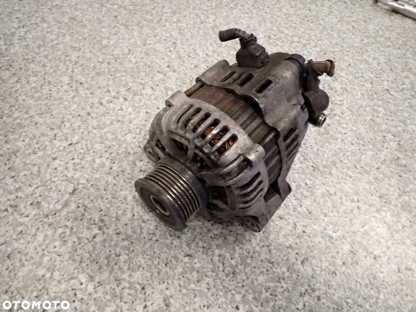 HYUNDAI SANTA FE TUCSON KIA SPORTAGE 2.0 CRDI ALTERNATOR - 4