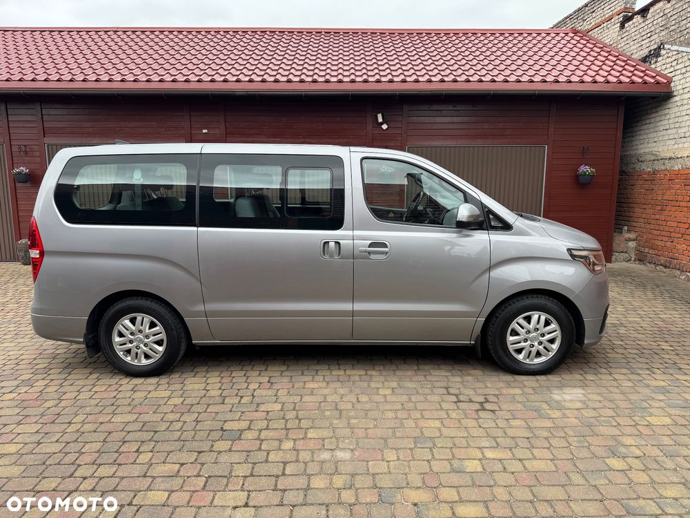 Hyundai H-1 2.5 CRDi Travel Comfort - 9