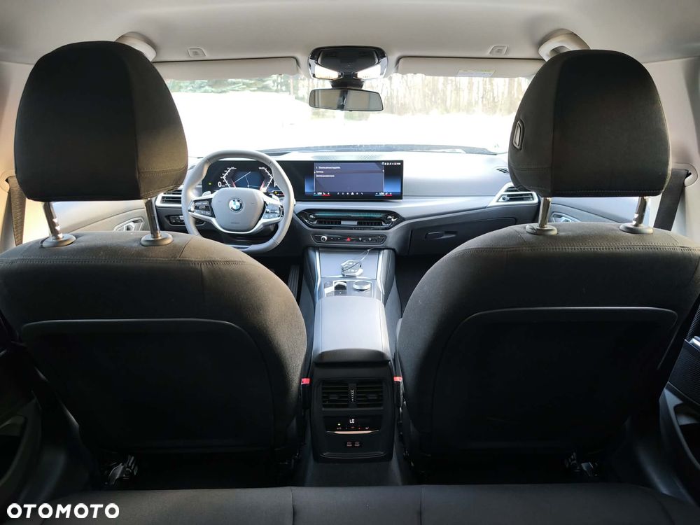 BMW Seria 3 318d Advantage - 23