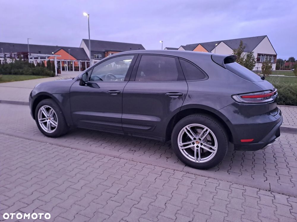 Porsche Macan Standard - 15