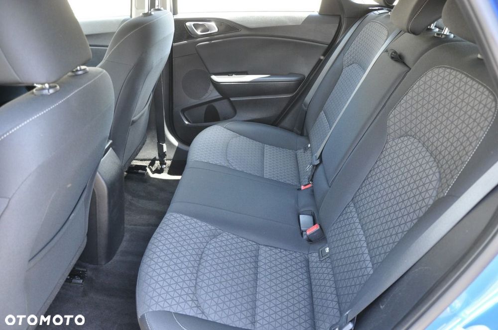 Kia Ceed 1.4 T-GDI DCT OPF Spirit - 10