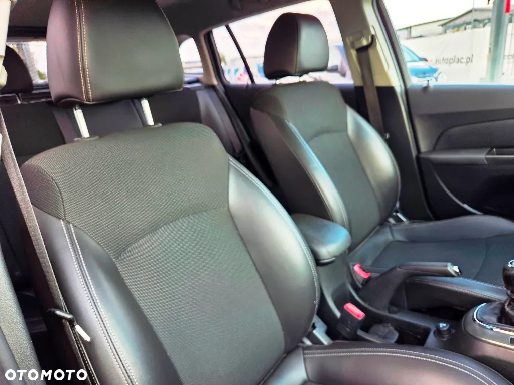 Chevrolet Cruze Station Wagon 1.7TD LT+ - 29