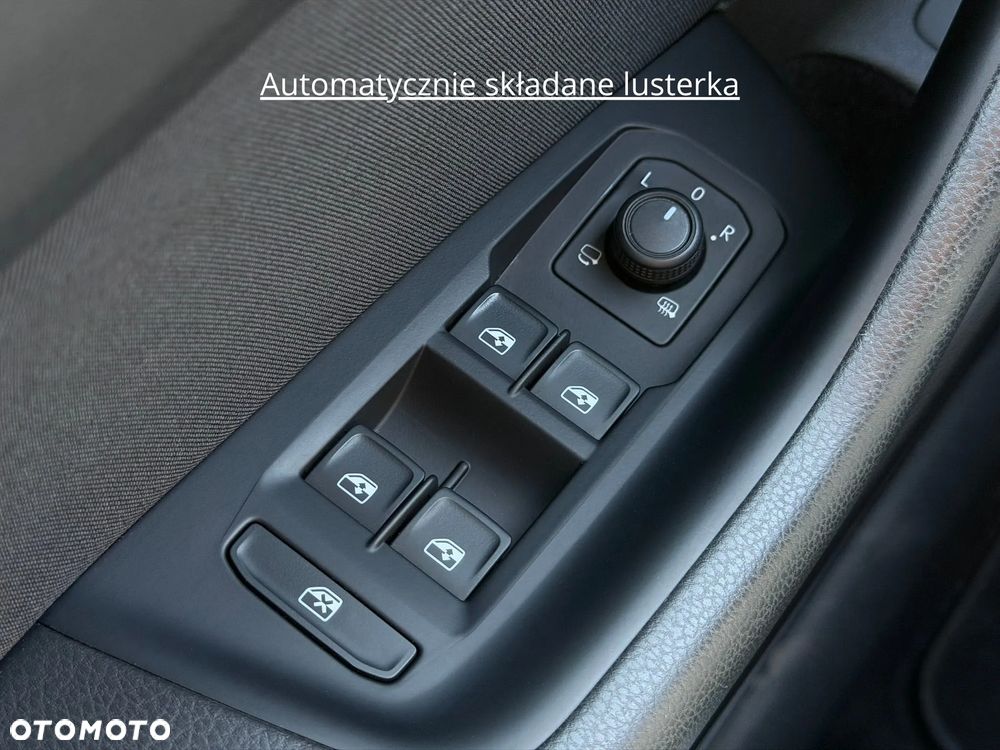 Volkswagen Passat Variant 2.0 TDI EVO Business DSG - 32