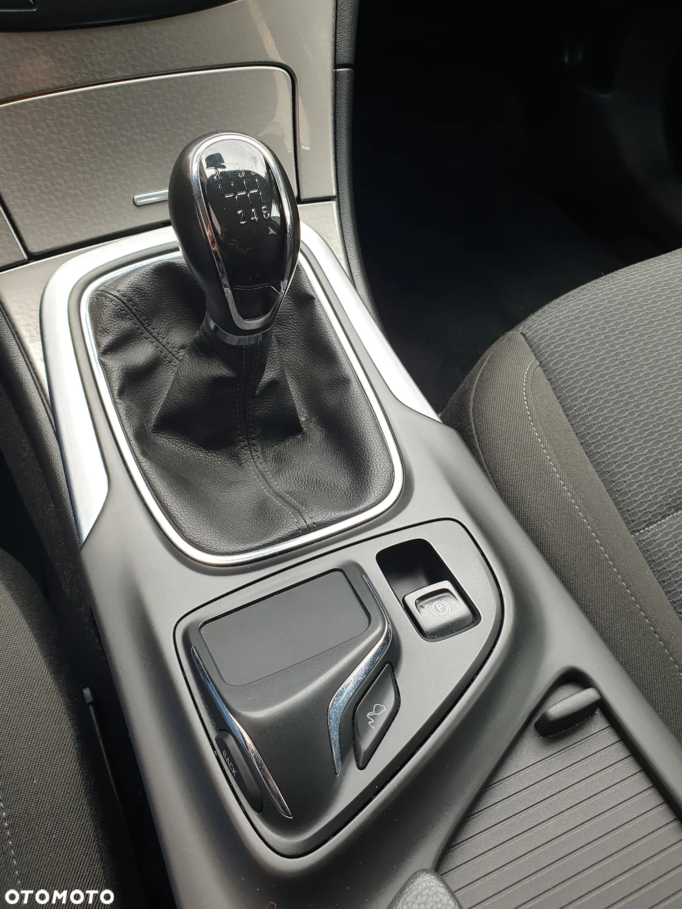 Opel Insignia 1.4 Turbo Sports Tourer ecoFLEXStart/Stop Innovation - 23