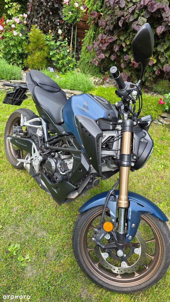 Honda CB - 5