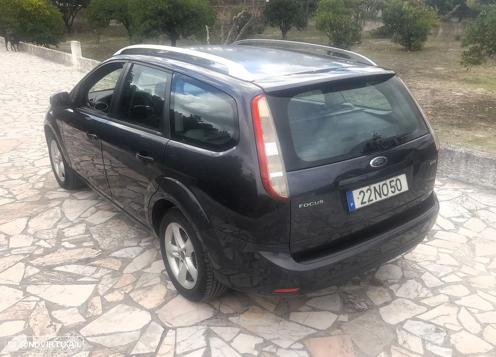 Ford Focus SW 1.6 TDCi DPF Trend - 4