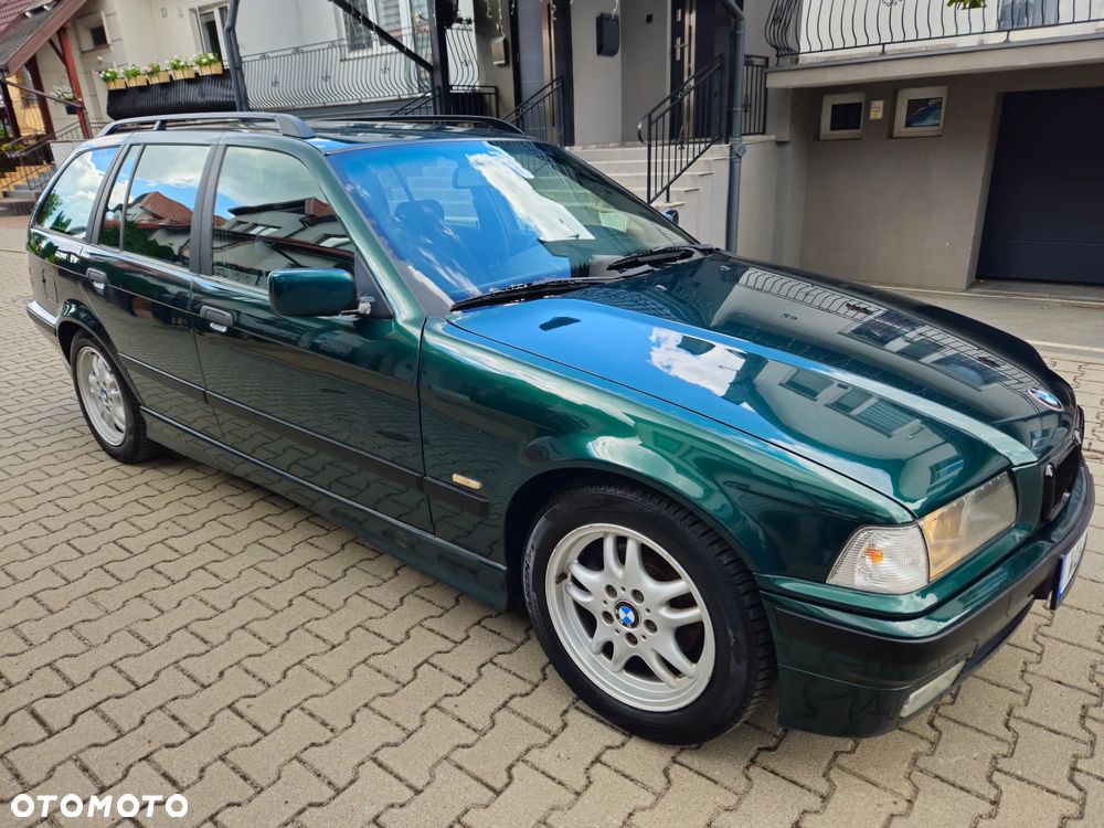 BMW Seria 3 318i - 17
