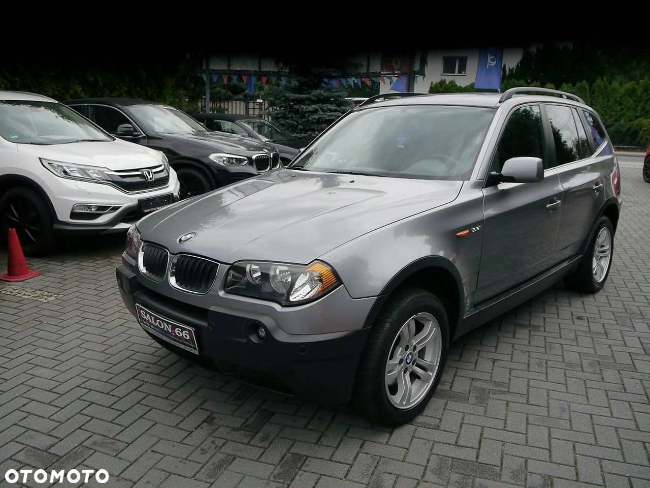 BMW X3 2.5i - 18