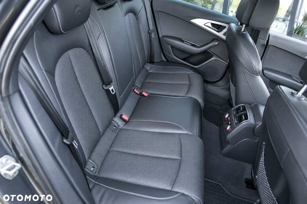 Audi A6 Avant 3.0 TDI Quattro S tronic - 14