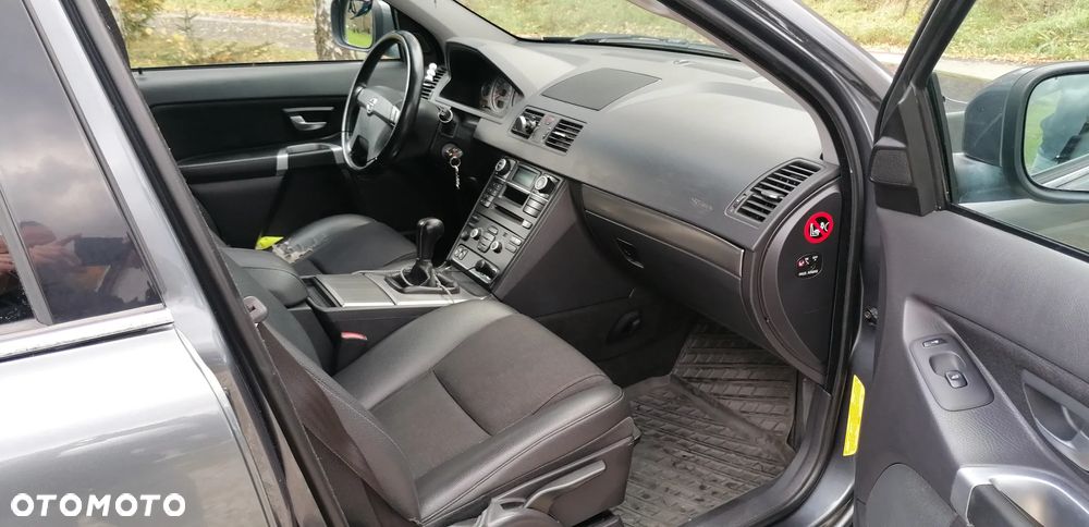 Volvo XC 90 2.4 D5 Momentum - 10