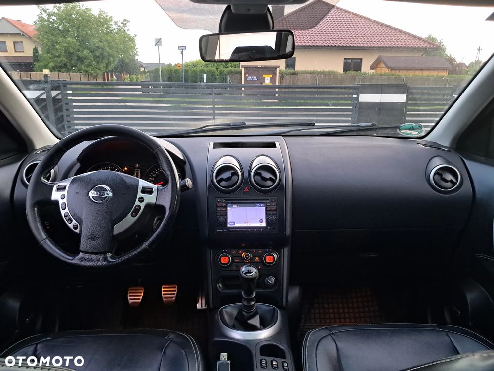 Nissan Qashqai+2 2.0 Tekna Premium - 26