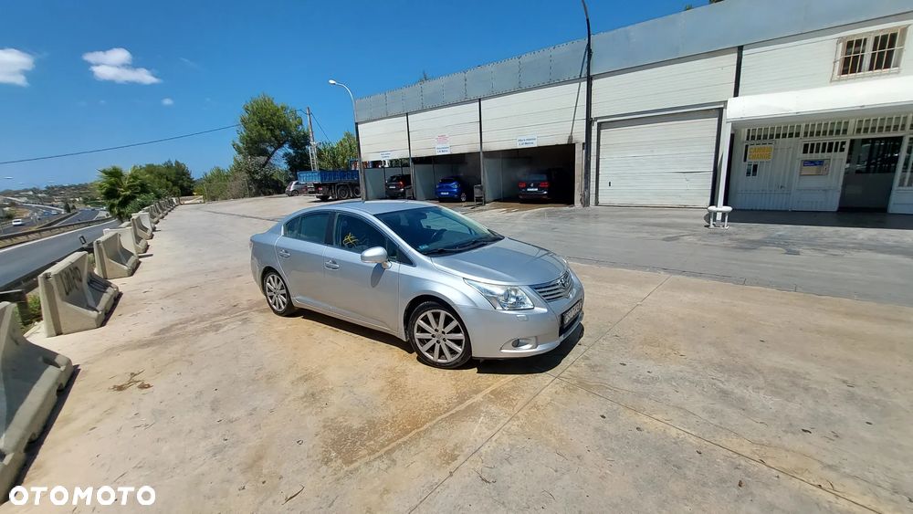 Toyota Avensis 2.0 Prestige - 2
