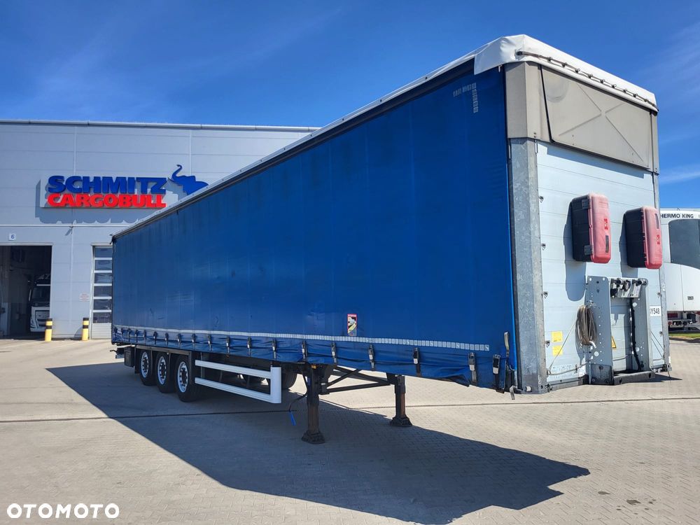 Schmitz Cargobull Mega Varios; wysokość wew. 3050 mm - 1