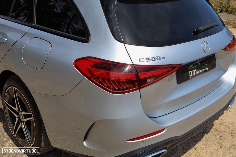 Mercedes-Benz C 300 e AMG Line - 20
