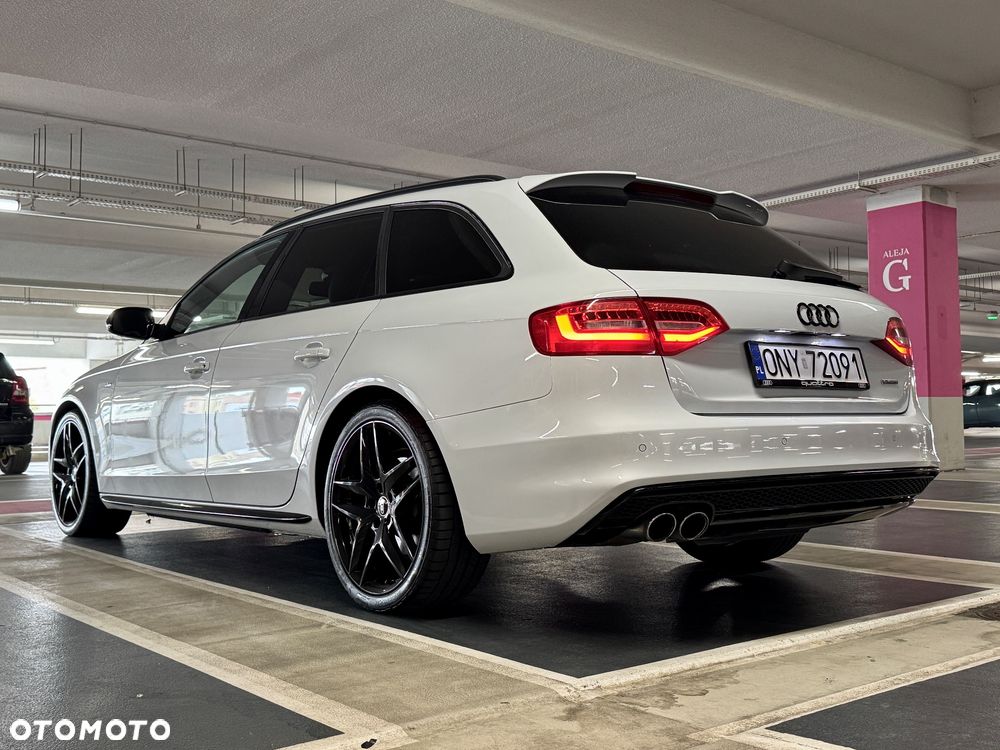 Audi A4 Avant 2.0 TDI DPF quattro S tronic S line Sportpaket - 11