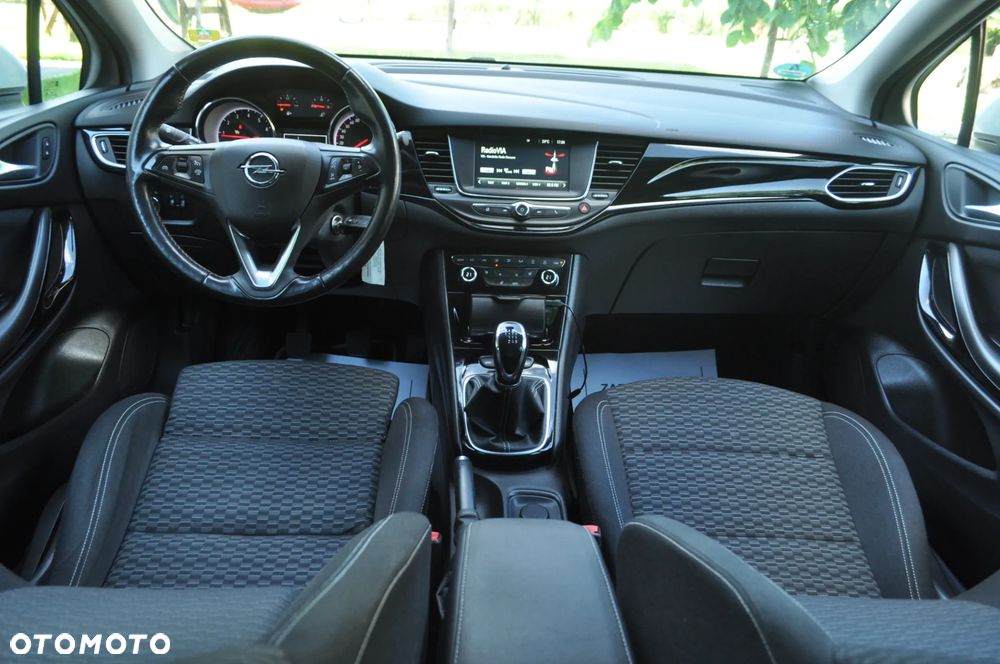Opel Astra 1.4 Turbo Start/Stop Dynamic - 25