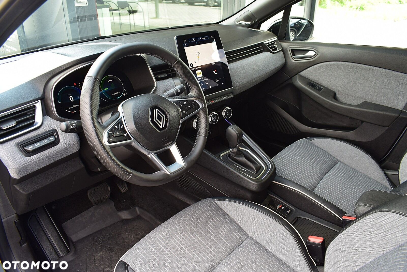 Renault Clio - 10