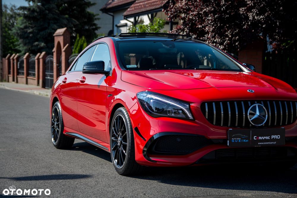 Mercedes-Benz CLA 250 4Matic 7G-DCT AMG Line - 23