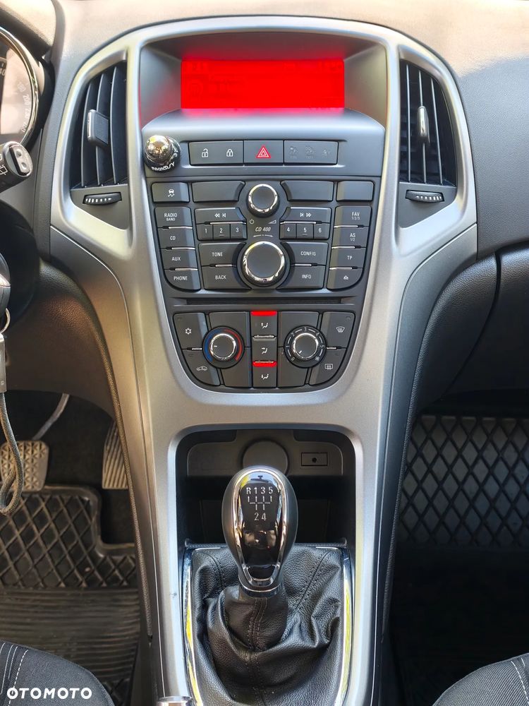 Opel Astra - 14