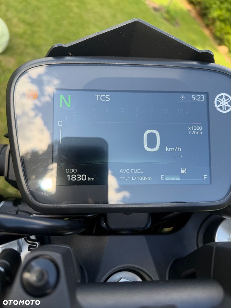 Yamaha MT - 6