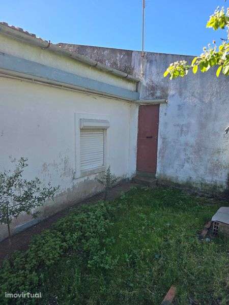 Arrendo casa com terreno Sta iria - Grande imagem: 4/9