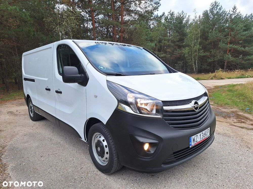 Opel Vivaro  L2H1 1.6 dCi 120 km, 43 000 netto + F-VAT 23% Trafic - 6