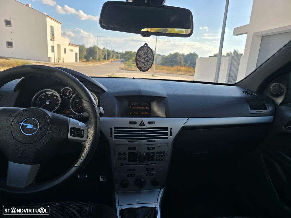 Opel Astra GTC 1.3 CDTi - 7