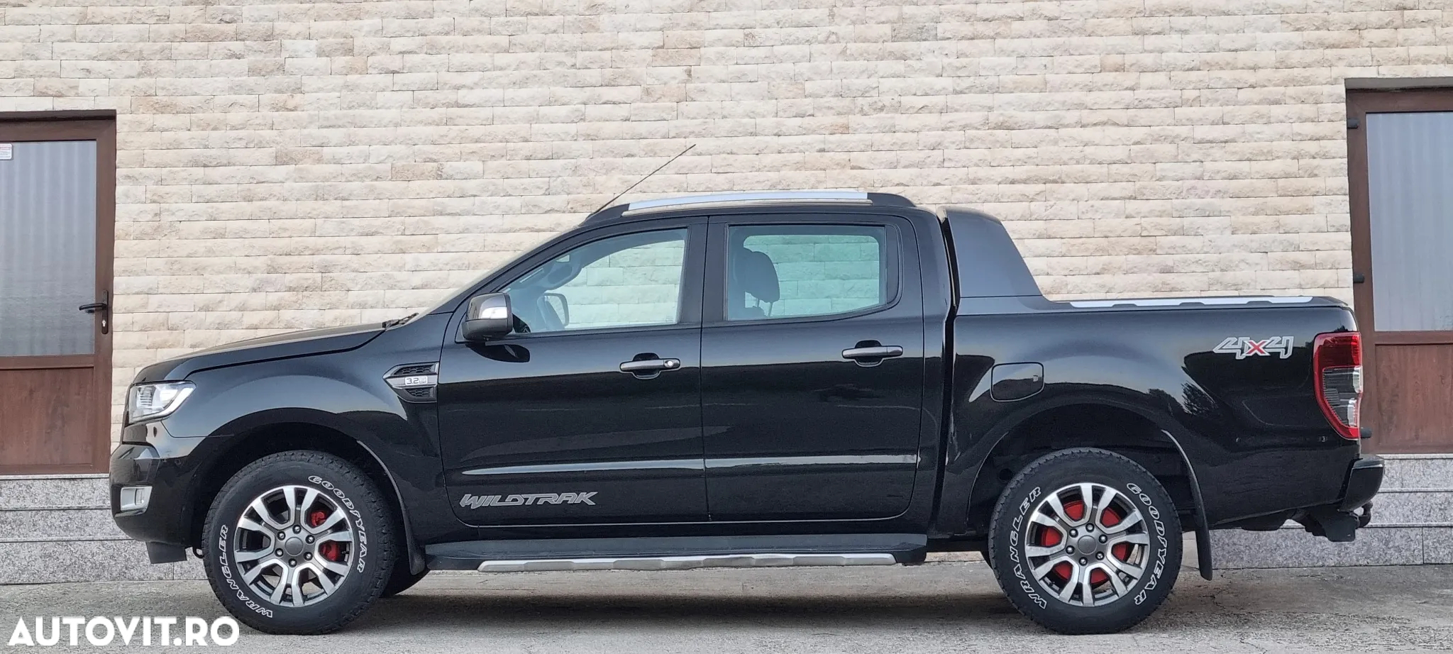 Ford Ranger Pick-Up 3.2 Duratorq 200 CP 4x4 Cabina Dubla Wildtrack Aut. - 10