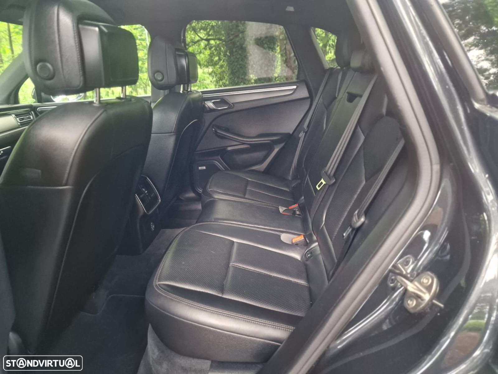Porsche Macan Standard - 58