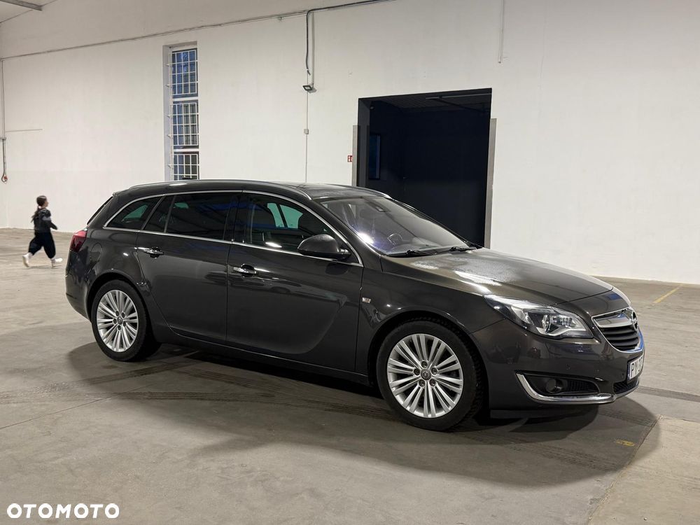Opel Insignia - 22