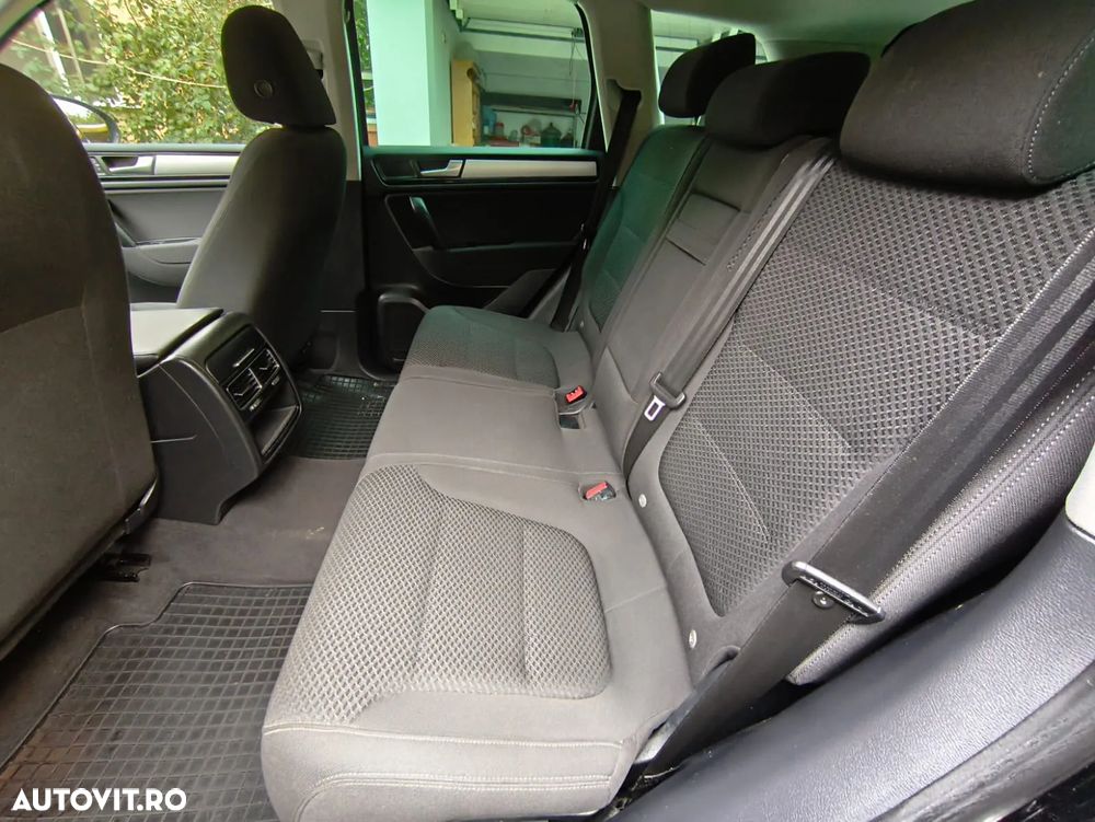Volkswagen Touareg 3.0 V6 TDI BMT - 11