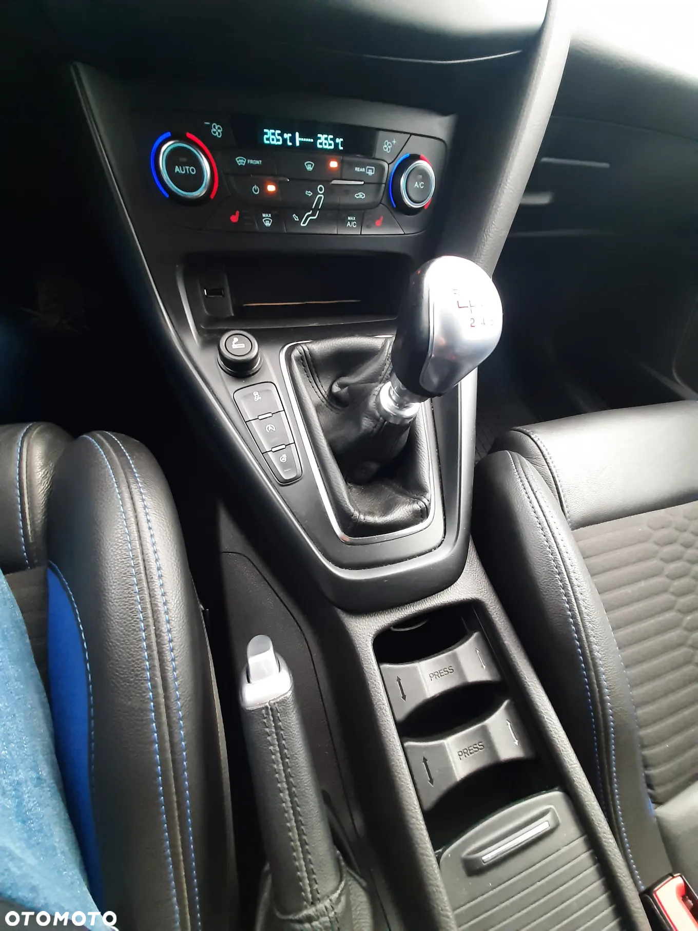 Ford Focus 2.0 TDCi ST - 16