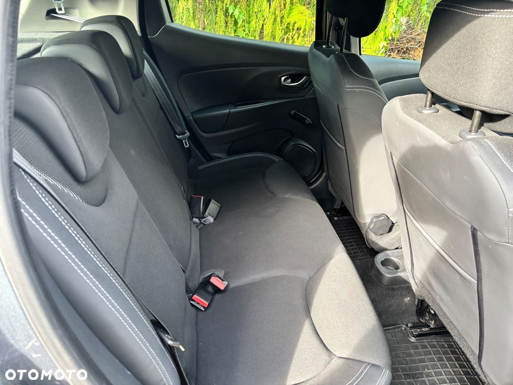 Renault Clio 1.2 16V Life - 15