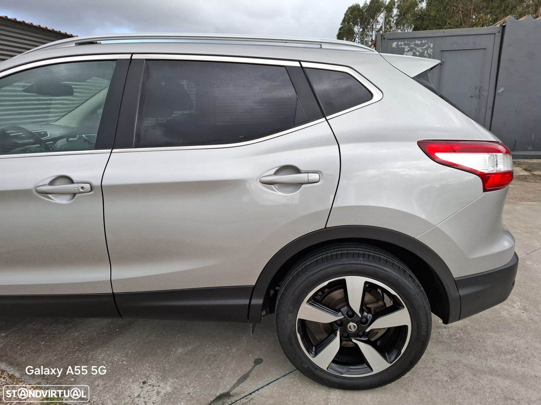 Nissan Qashqai 1.5 dCi N-Connecta 18 - 14