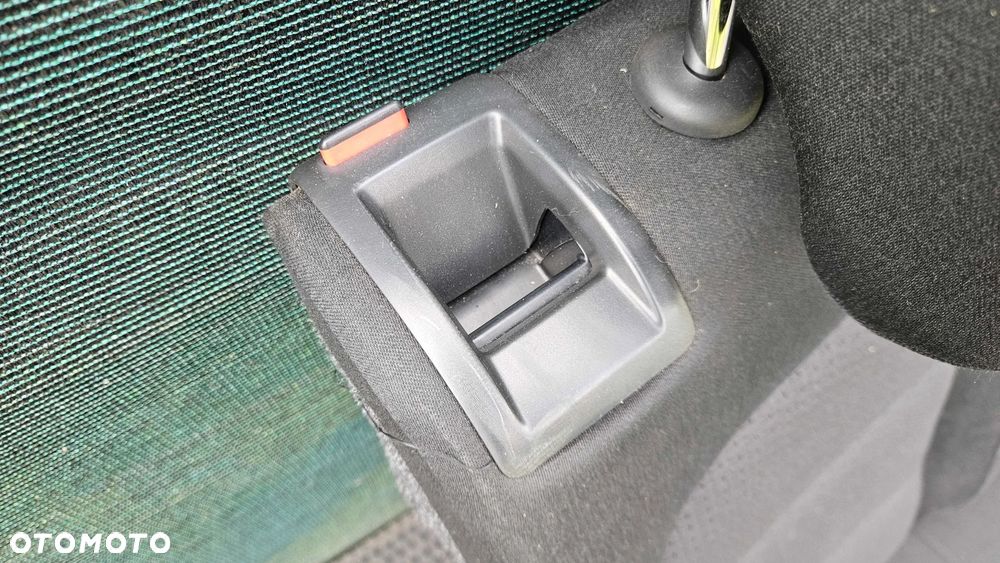 Kanapa Siedzisko Oparcie Welur Podłokietnik Uchwyt Napoje Cupholder Grzane Podgrzewane Skoda Superb II 2 - 11