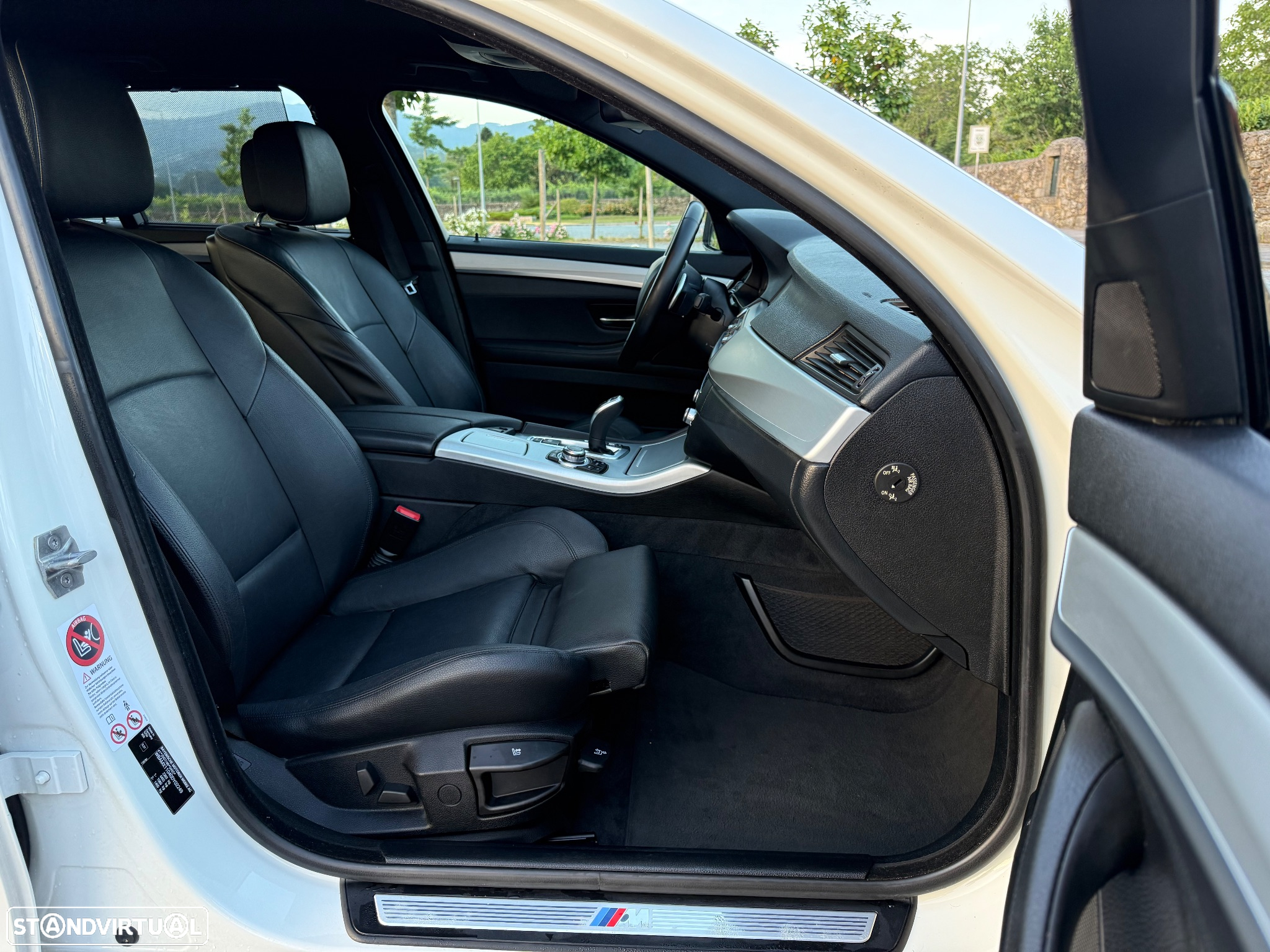 BMW 520 d Pack M Auto - 29