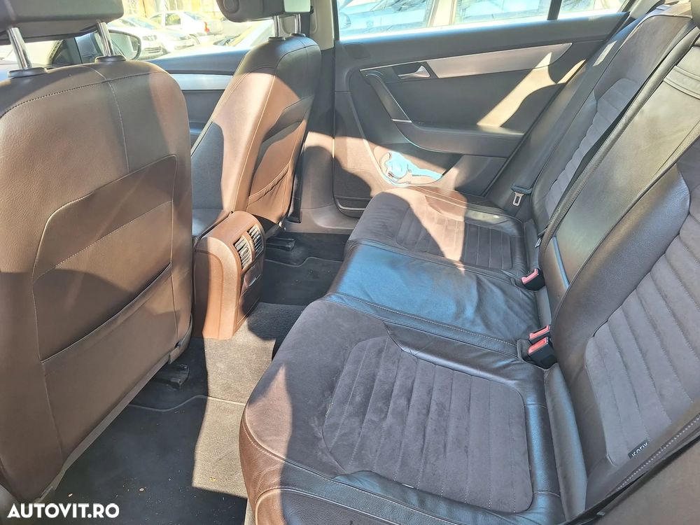 Volkswagen Passat Variant 1.8 TSI Comfortline - 8